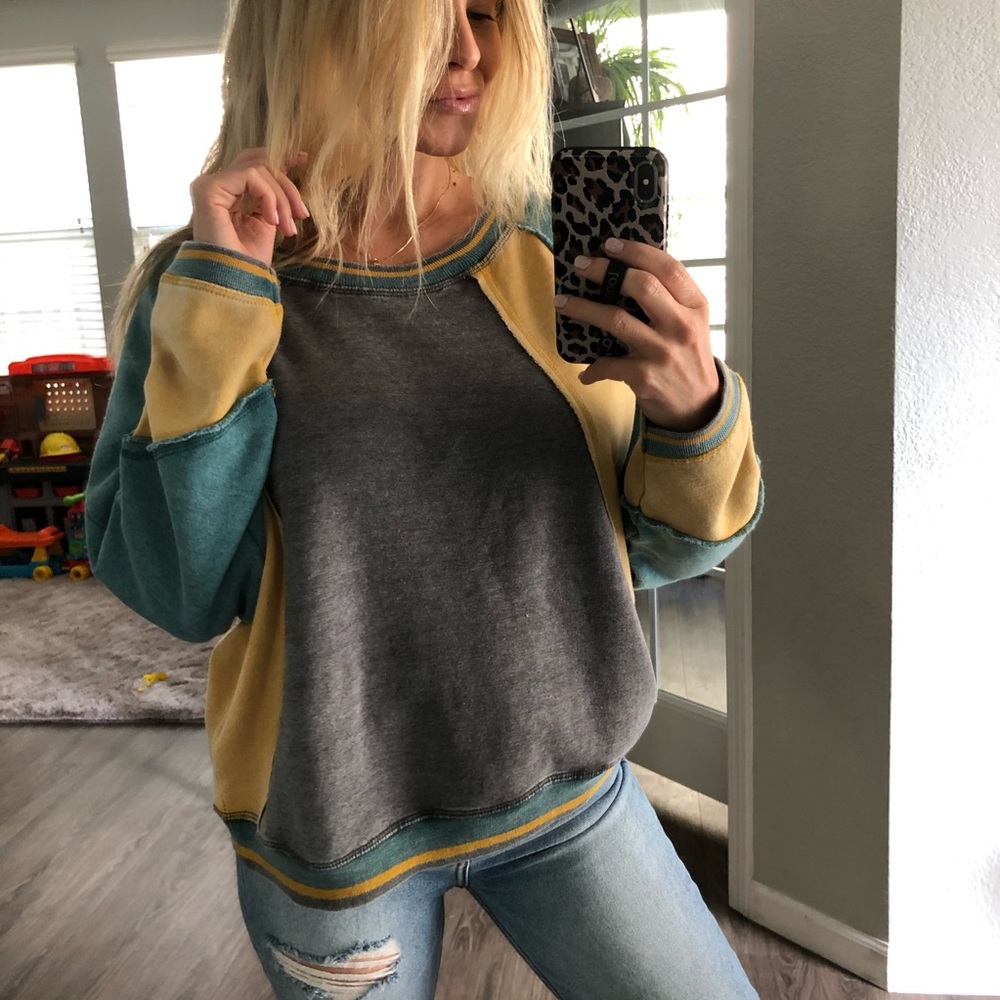 Vintage Havana colorblock sweatshirt
